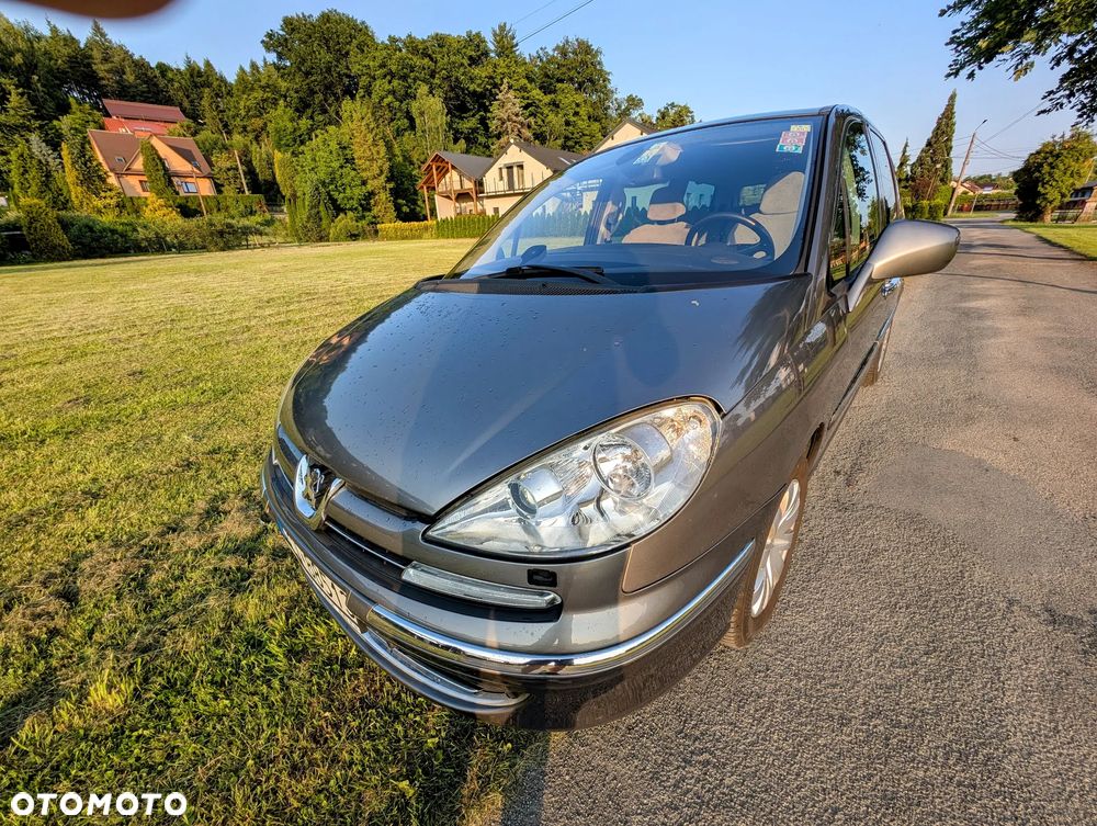 Peugeot 807