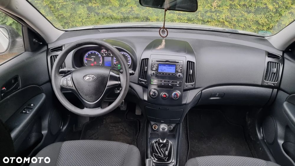 Hyundai i30 1.4 blue Comfort - 11