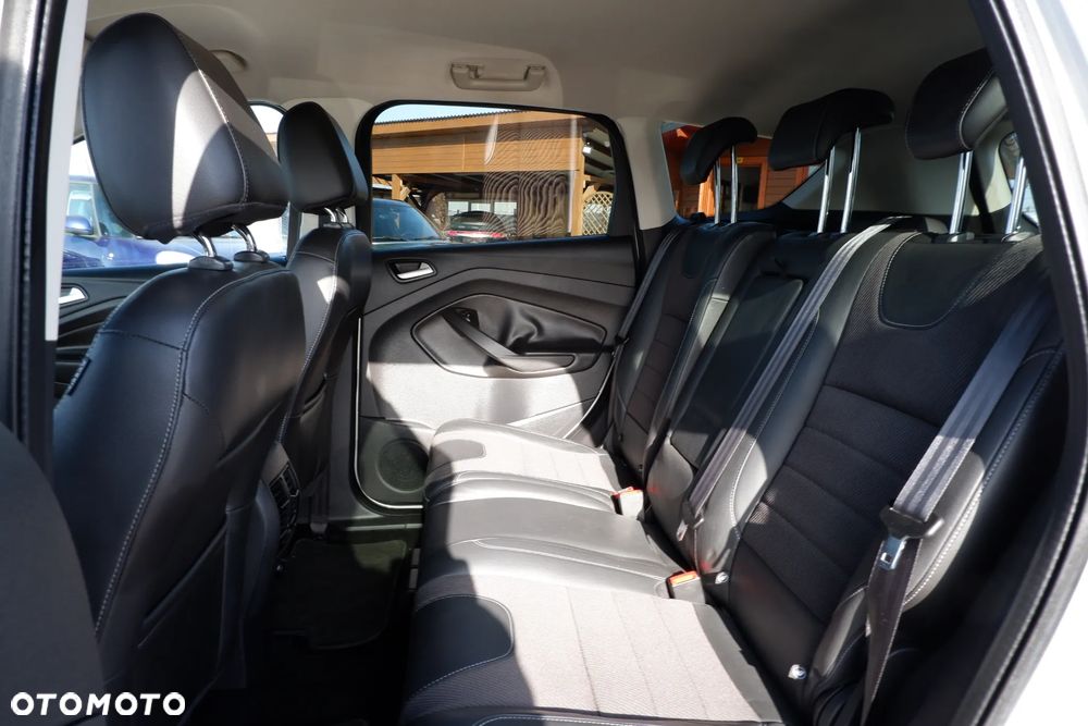 Ford Kuga 2.0 TDCi 4WD Titanium - 30