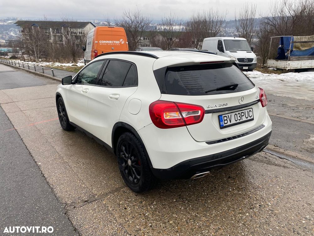 Mercedes-Benz GLA 200 CDI - 7