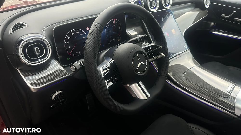 Mercedes-Benz GLC 300 e 4MATIC - 11