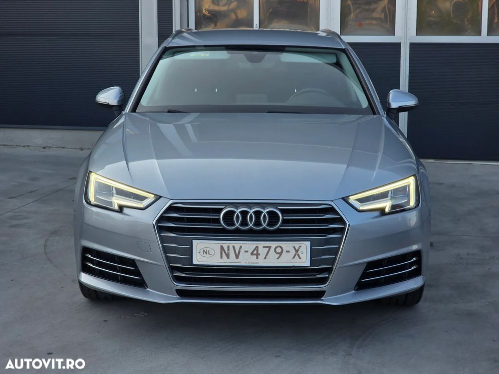 Audi A4 Avant 2.0 TDI ultra S tronic - 2