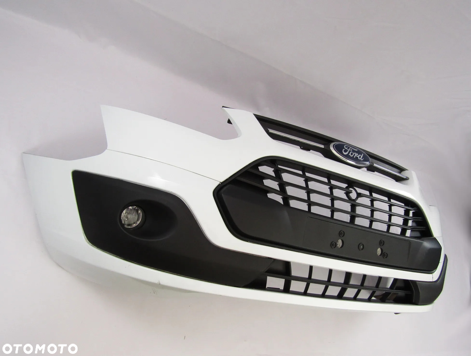 Zderzak przedni Ford Transit Tourneo Custom 13 - 18 Frozen White - 12