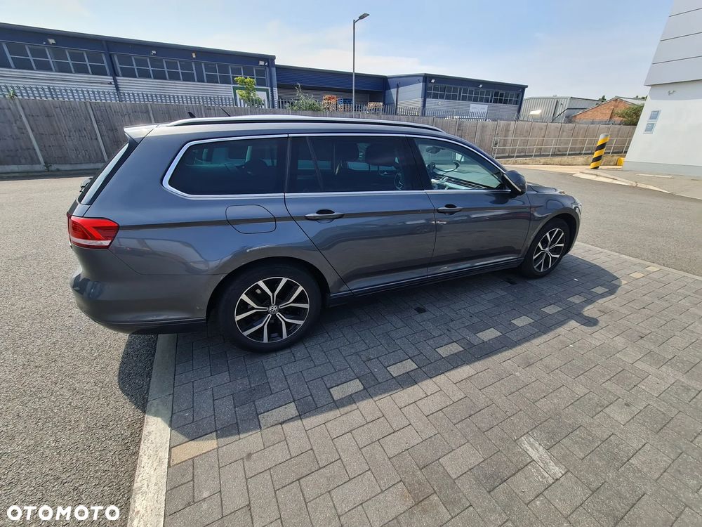 Volkswagen Passat 1.8 TSI BMT Comfortline DSG - 10
