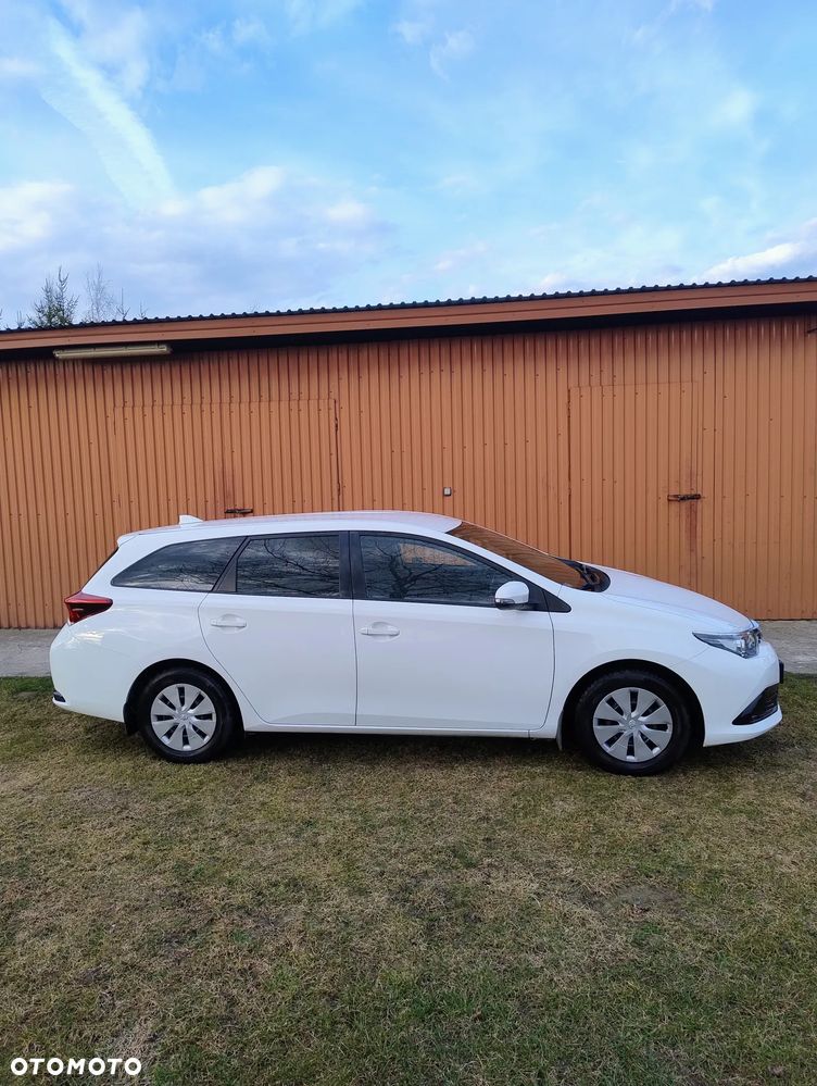 Toyota Auris 1.6 Active - 3
