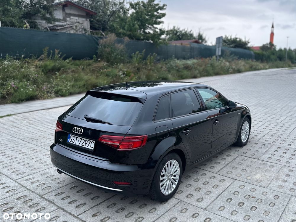 Audi A3 - 8