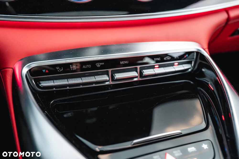 Mercedes-Benz AMG GT - 32