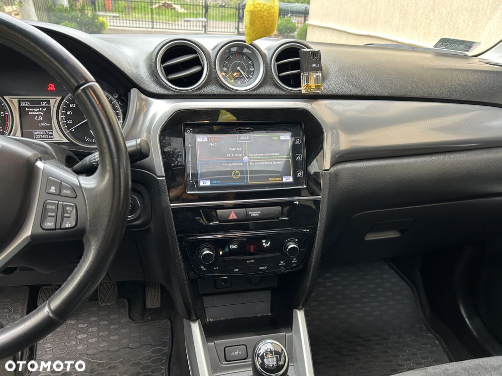 Suzuki Vitara - 5