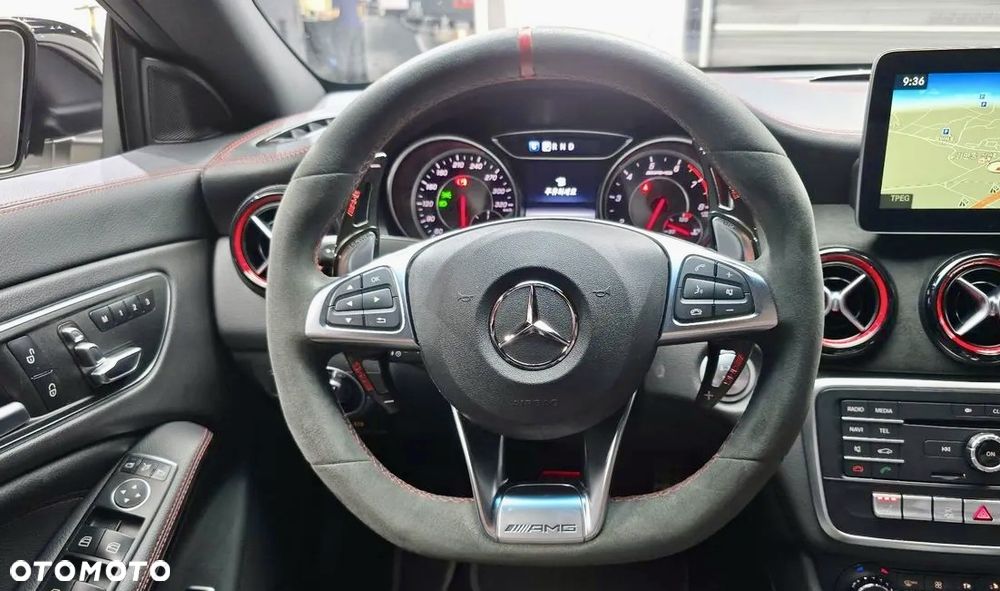Mercedes-Benz CLA AMG 45 4Matic AMG Speedshift DCT 7G - 7