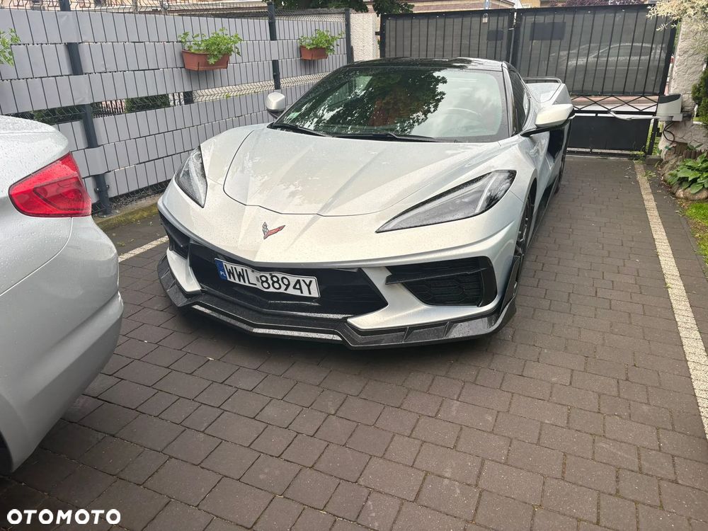Chevrolet Corvette - 8