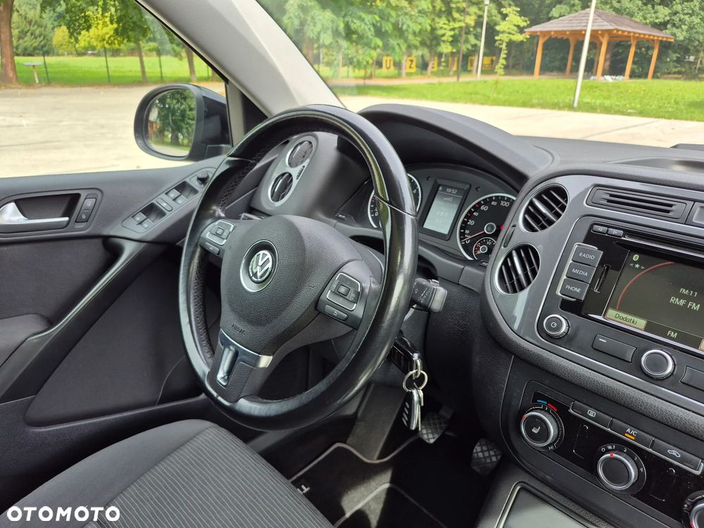 Volkswagen Tiguan 2.0 TDI DPF BlueMotion Technology Trend & Fun - 15