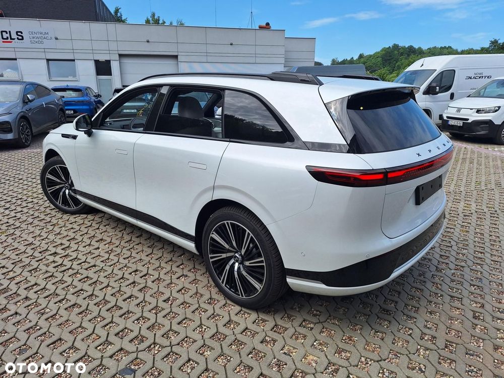 XPeng G9 94.6 kWh AWD Performance - 4