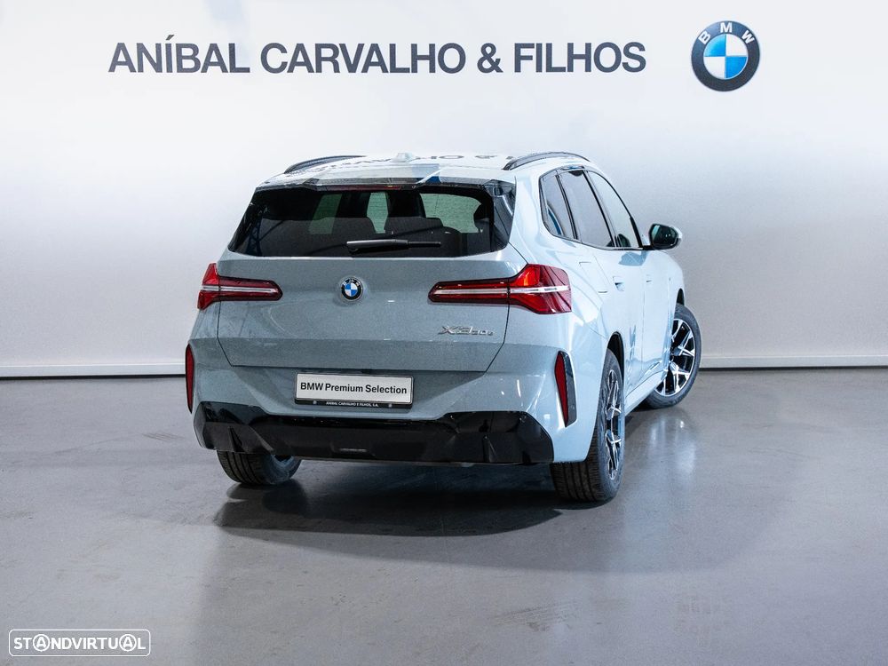 BMW X3 30 e xDrive Pack M Desportivo - 4