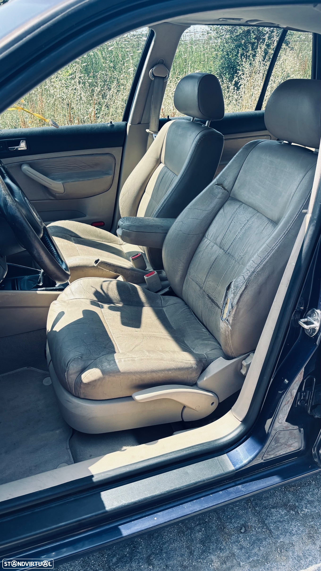 VW Golf 1.9 TDi Highline - 14