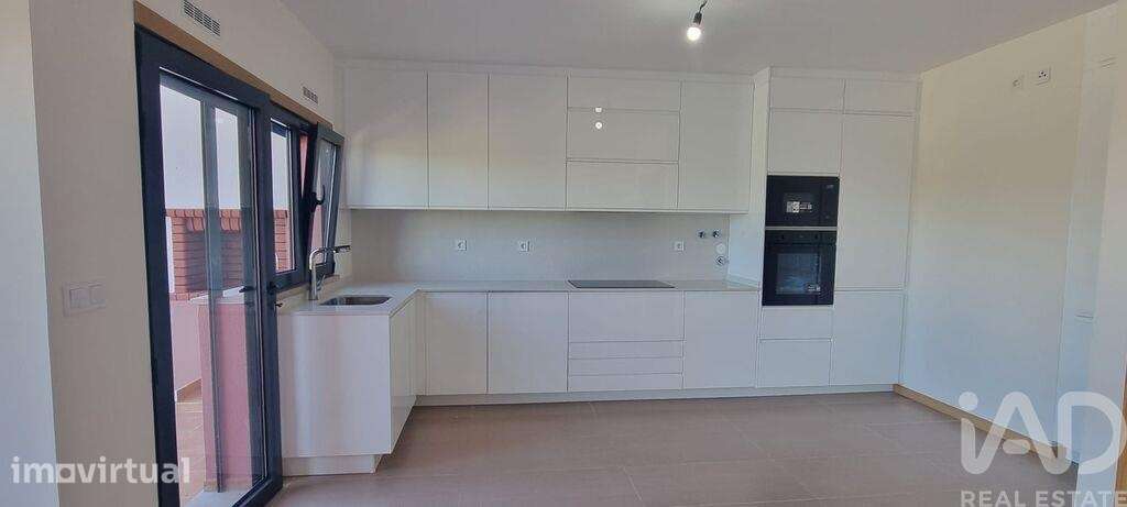 Casa / Villa em Guia - Grande imagem: 5/39