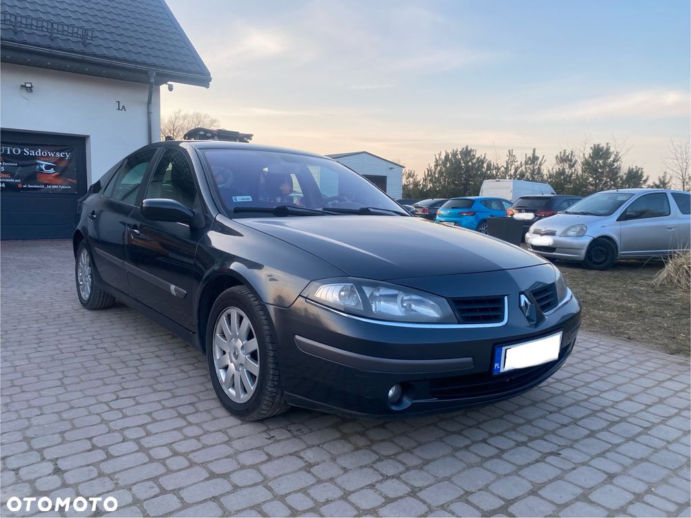 Renault Laguna 1.9 dCi Initiale - 4