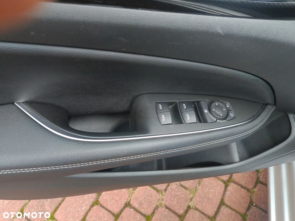 Opel Insignia 2.0 CDTI Elegance S&S - 6