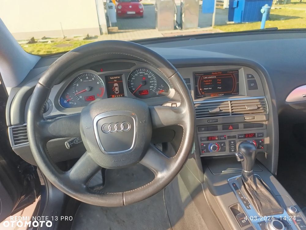 Audi A6 Avant 3.2 FSI tiptronic quattro - 14