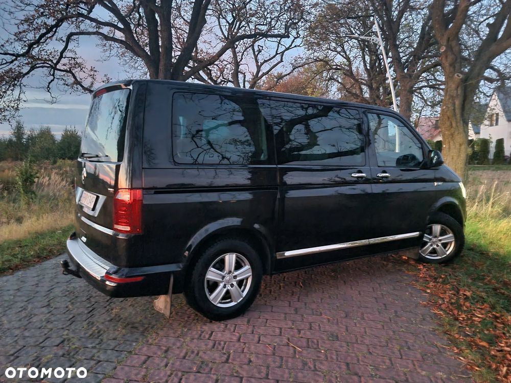 Volkswagen Multivan - 22