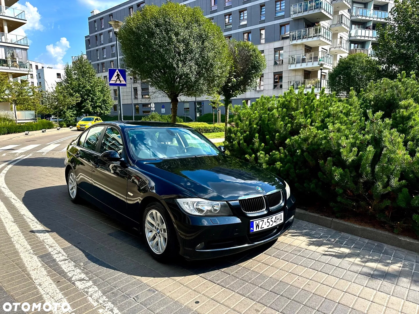 BMW Seria 3 320i - 4