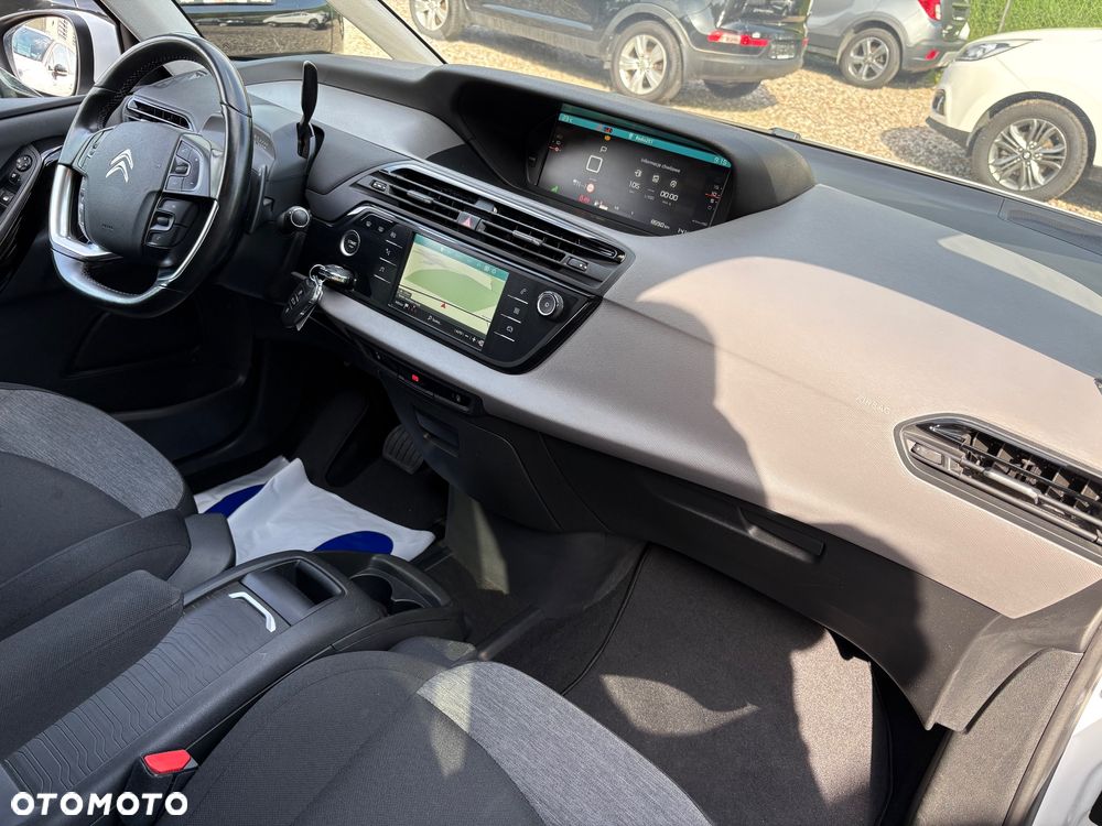 Citroën C4 SpaceTourer 1.2 PureTech Shine S&S EAT8 - 23
