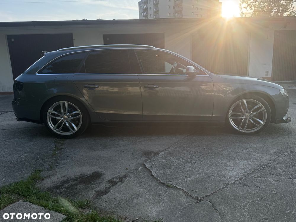 Audi A4 Avant 2.0 TDI - 3