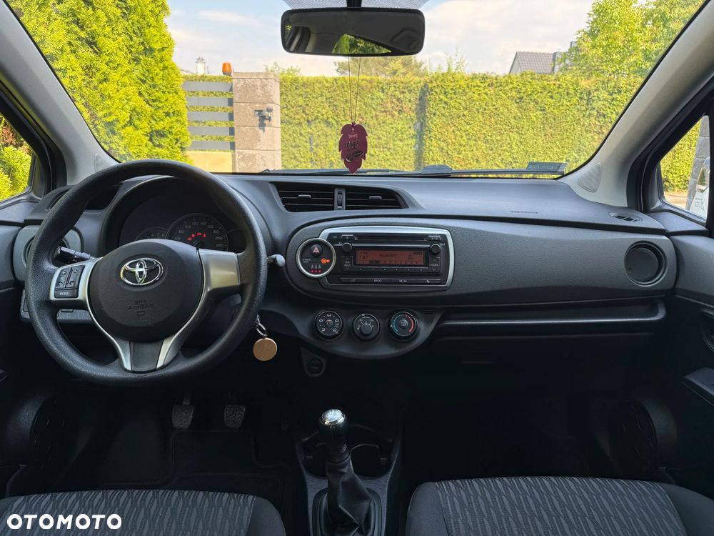 Toyota Yaris 1.0 VVT-i - 18