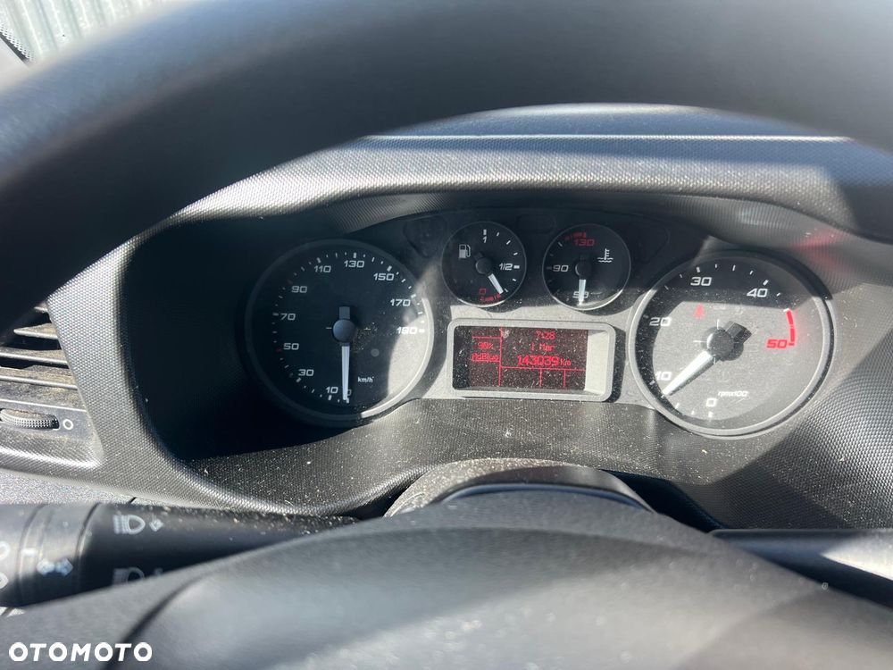 Iveco Daily 35-140 L3H2 - 10
