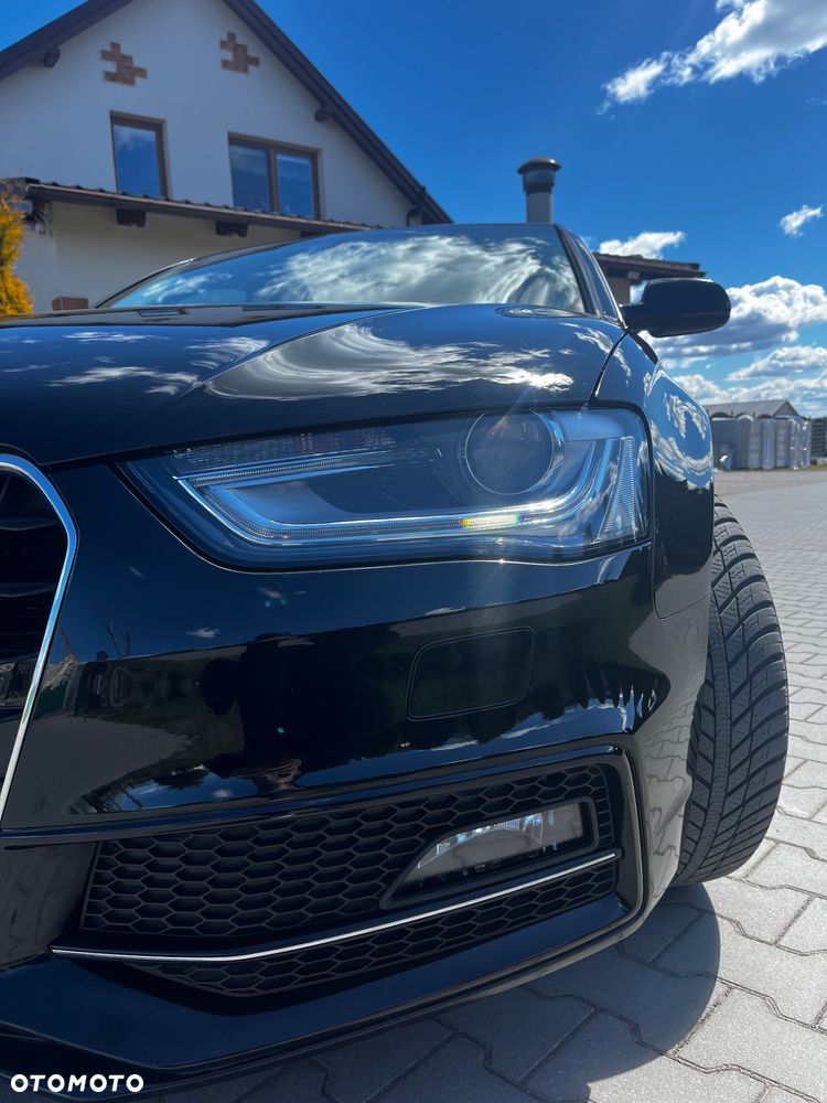 Audi A4 Limousine - 19