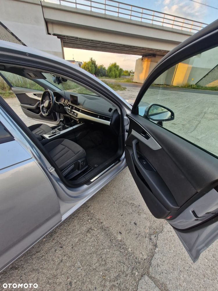 Audi A4 Limousine 2.0 TDI - 11