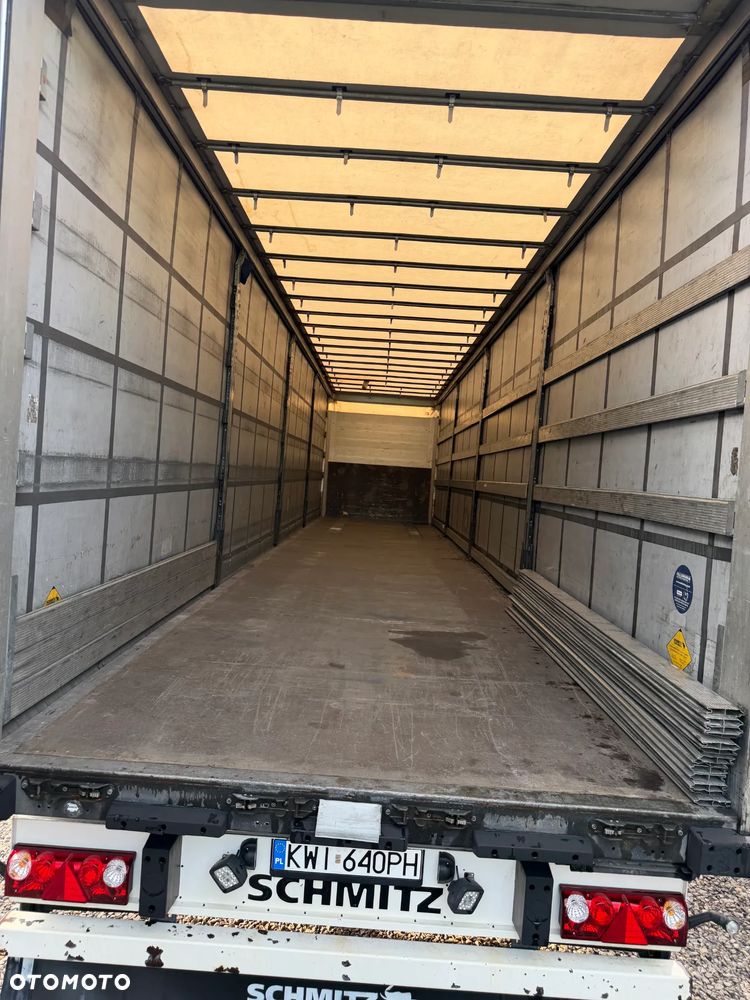 Schmitz CARGOBULL - 10