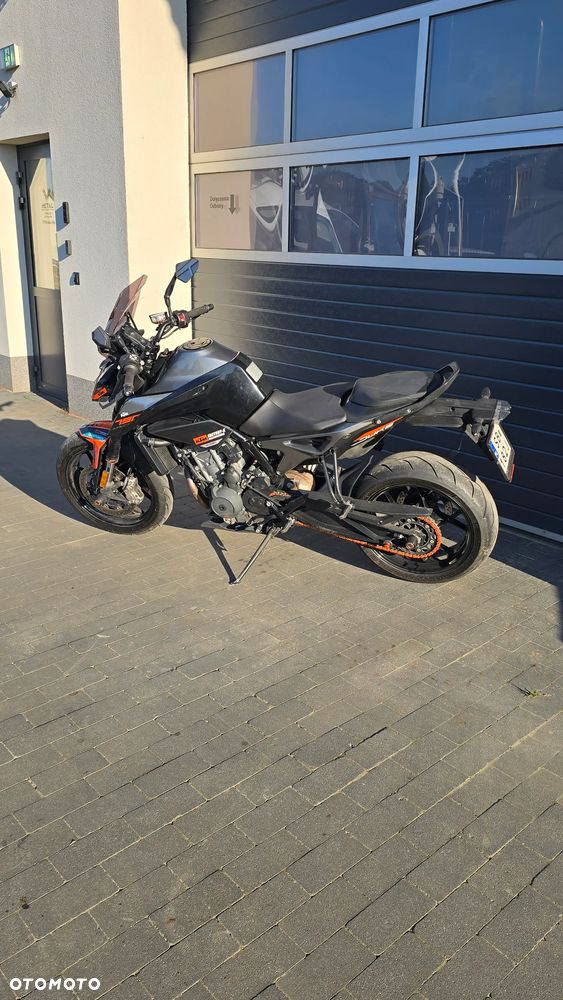 KTM Duke 790 - 4