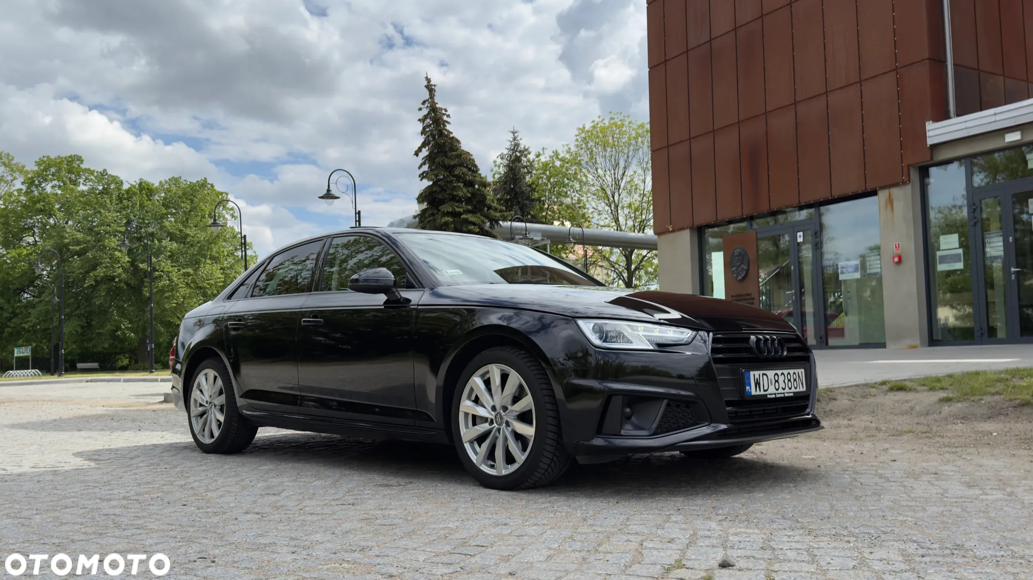 Audi A4 2.0 TFSI Quattro Design S tronic - 4