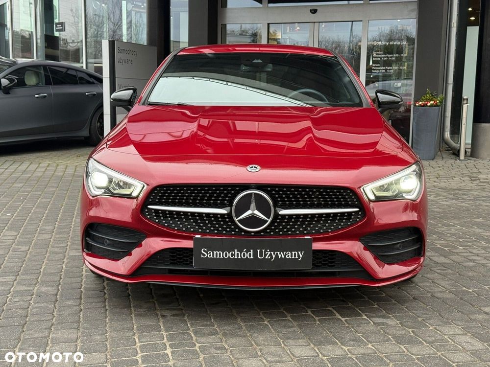 Mercedes-Benz CLA 200 4-Matic AMG Line 8G-DCT - 2