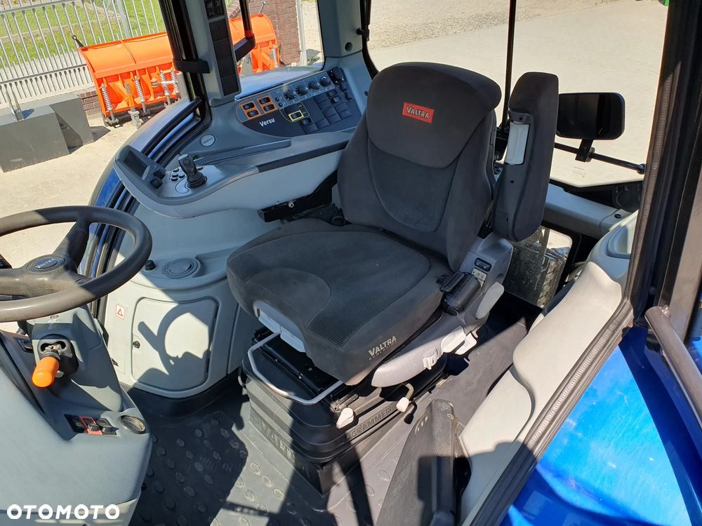 Valtra T163 Versu - 11