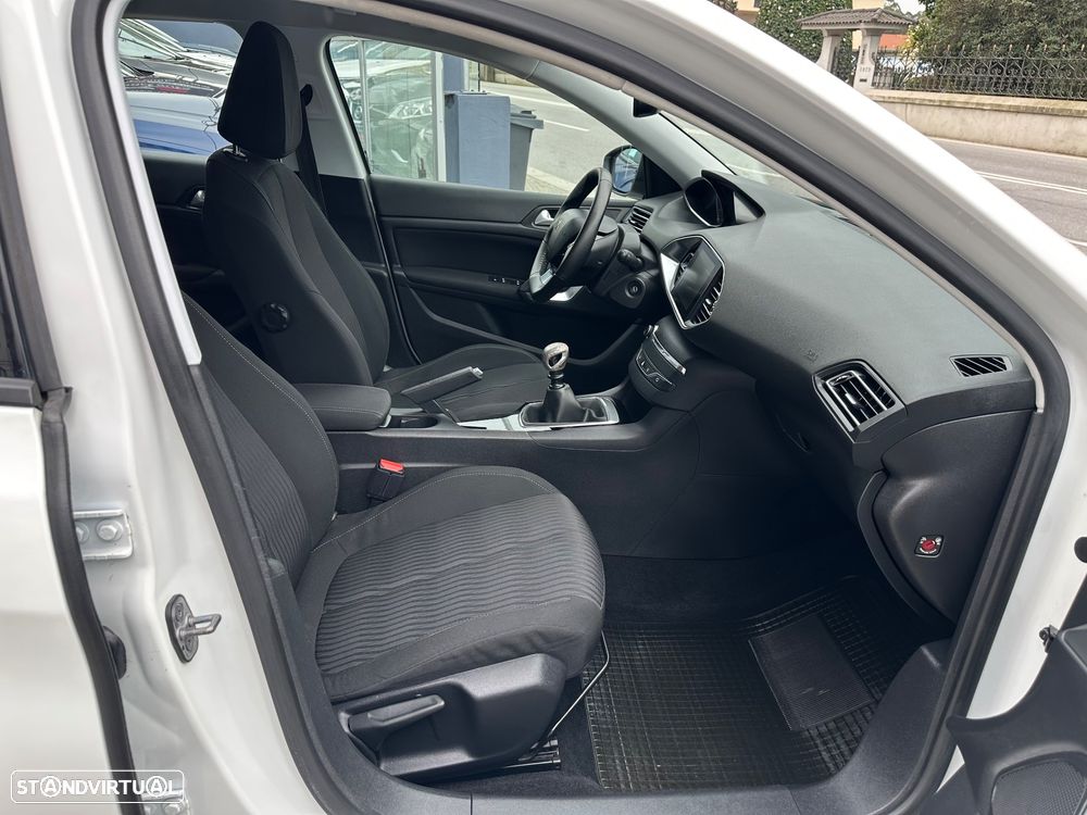 Peugeot 308 SW 1.6 BlueHDi Allure - 36