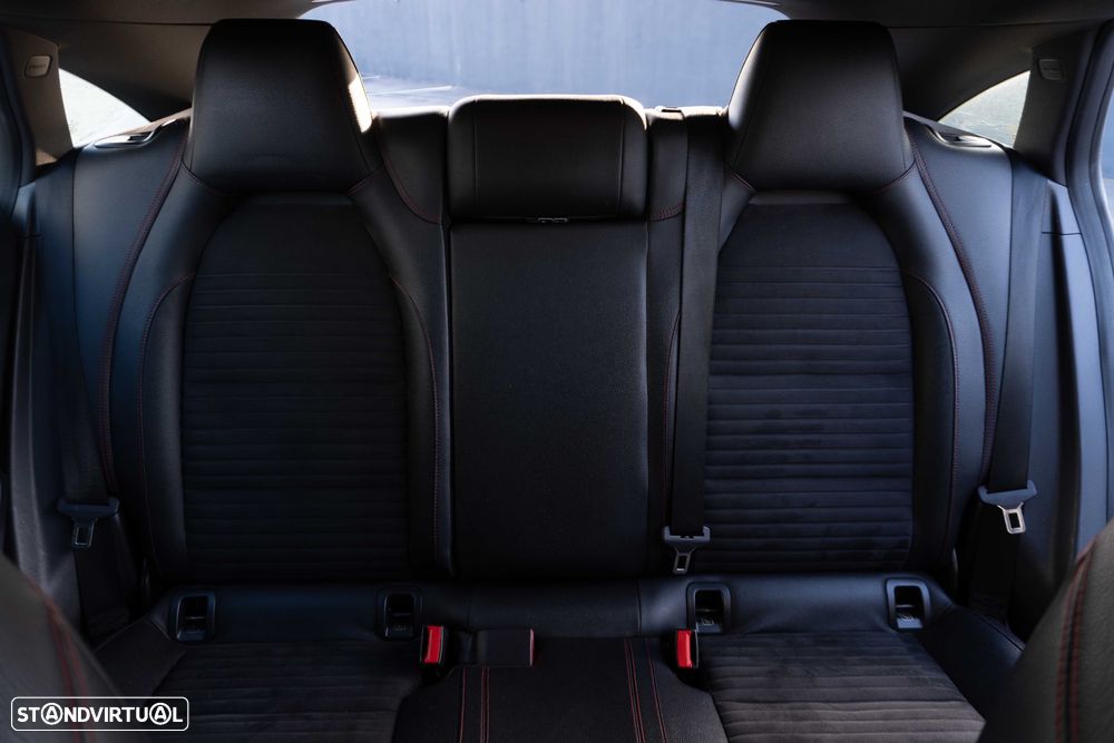 Mercedes-Benz CLA 220 d Shooting Brake AMG Line Aut. - 9