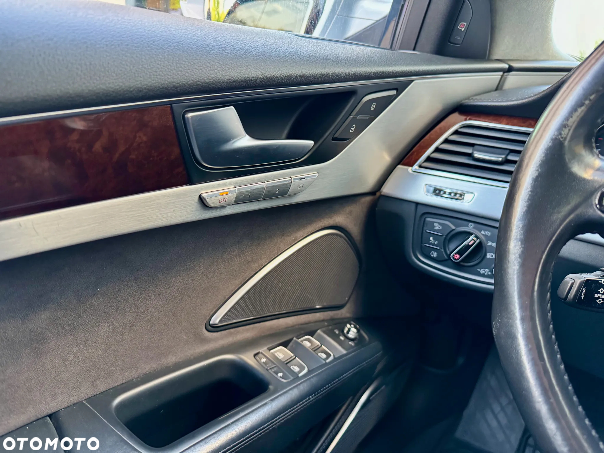 Audi A8 4.2 TDI L Quattro - 15