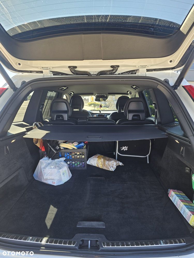 Volvo XC 90 - 29