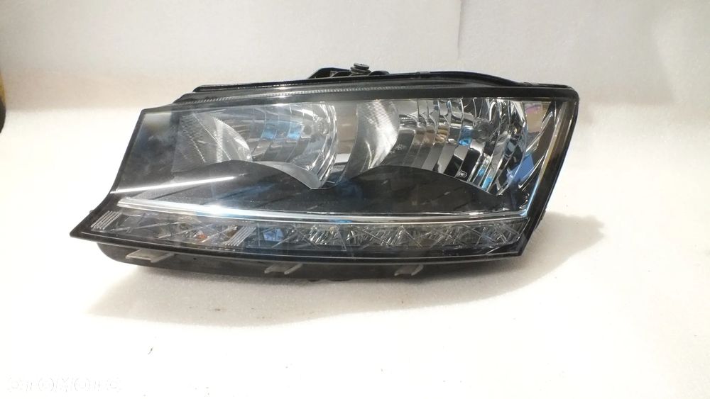 Lampa przednia lewa prawa Skoda Fabia III LED - 6