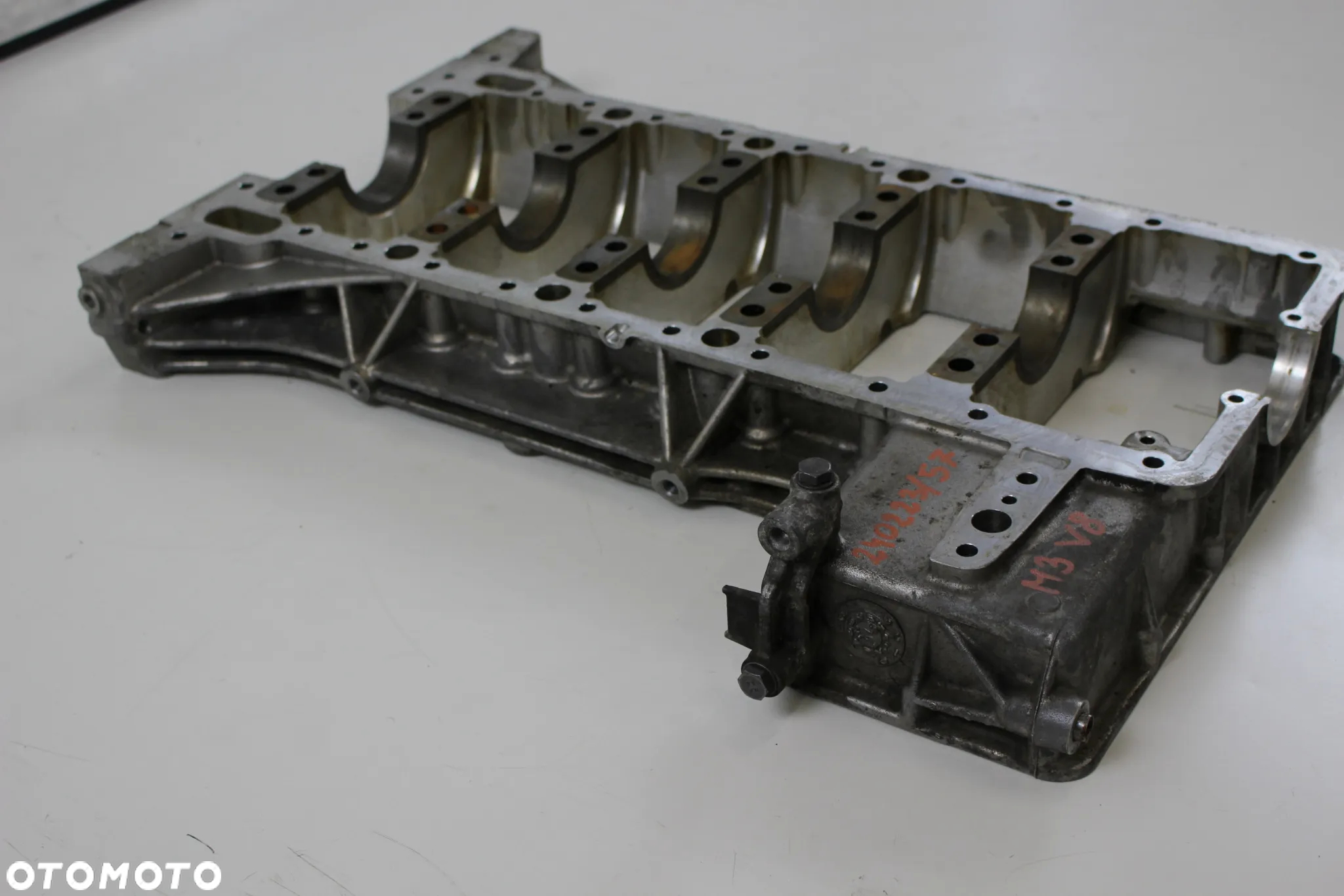 GOLY BLOK SILNIKA BMW M3 4.0 V8 E90 E92  7837647 S65B40A - 5