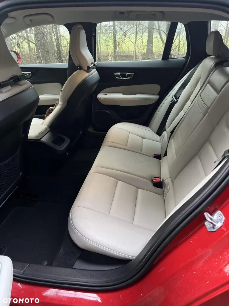 Volvo V60 T5 Geartronic Momentum - 7
