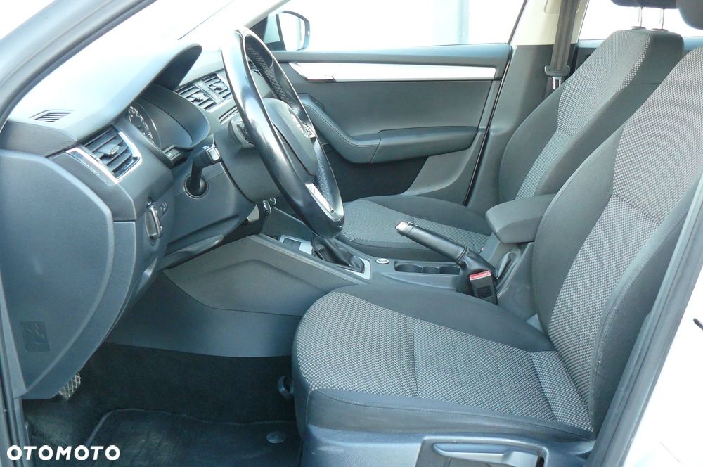 Skoda Octavia - 10