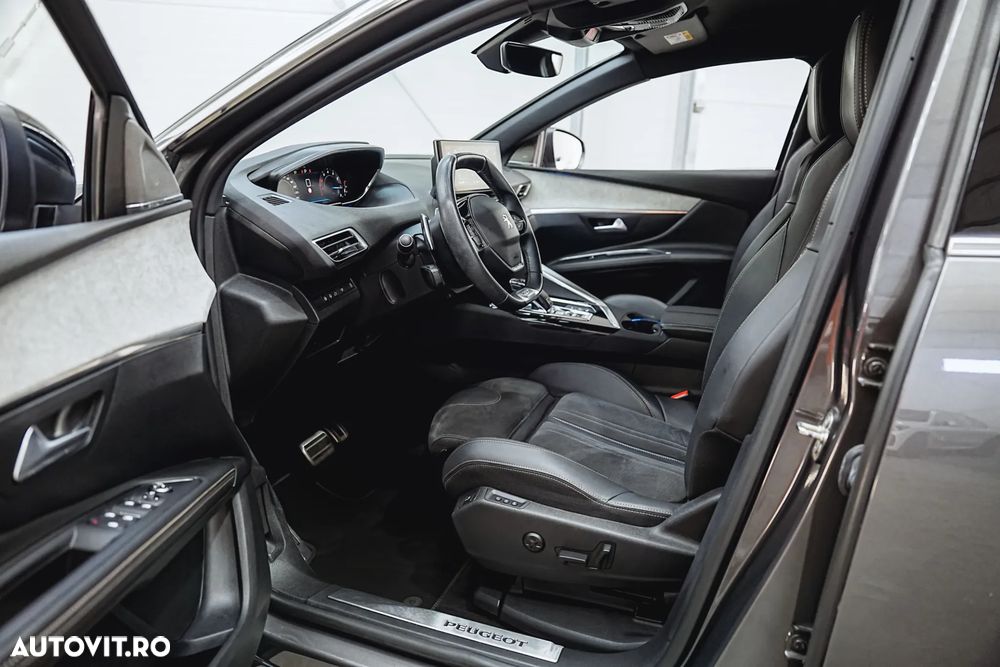 Peugeot 5008 PureTech 130 EAT8 Stop & Start GT - 7