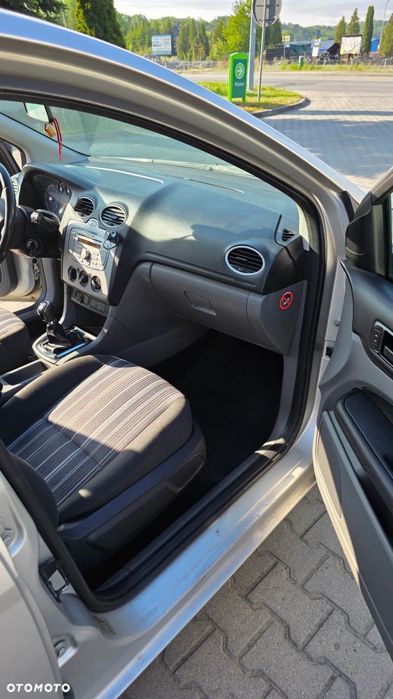Ford Focus 1.8 TDCi Trend - 8