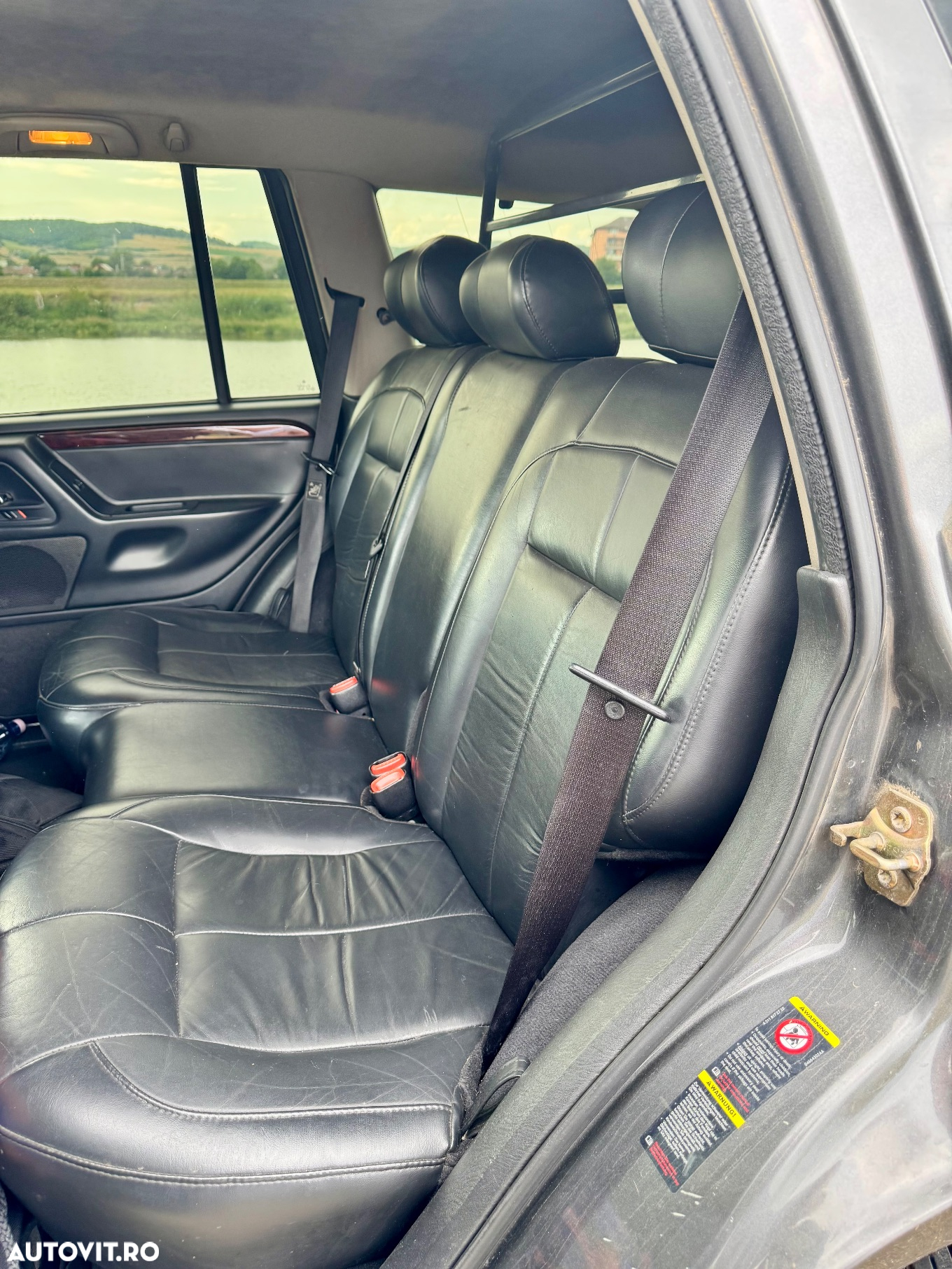 Jeep Grand Cherokee - 13