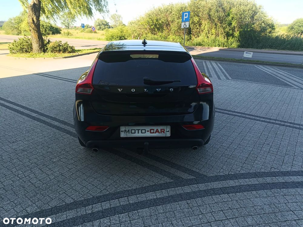 Volvo V40 D4 Momentum - 5