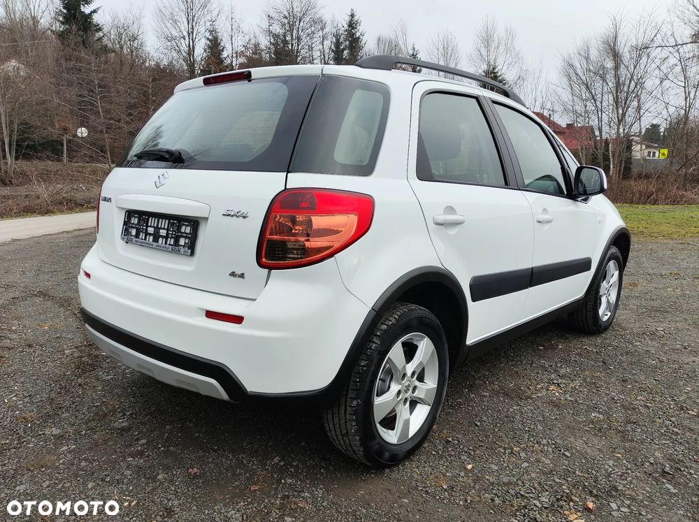 Suzuki SX4 1.6 VVT 4x4 Comfort - 11