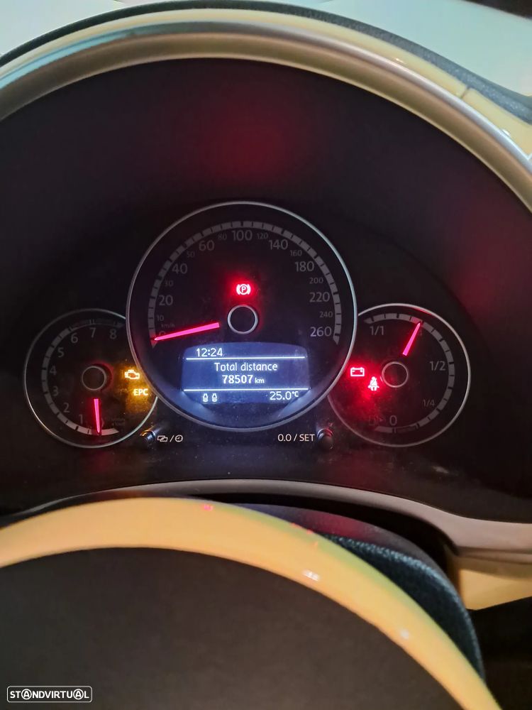 VW New Beetle 1.2 TSI BlueMotion Technologie Fender Edition - 2