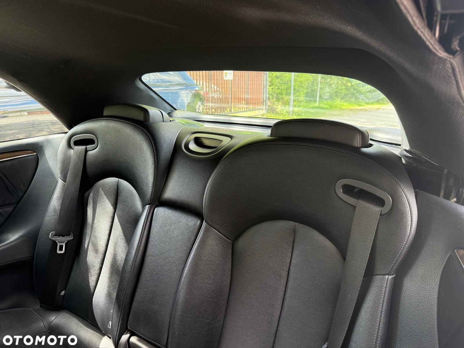 Mercedes-Benz CLK Cabrio 320 CDI Avantgarde DPF - 12